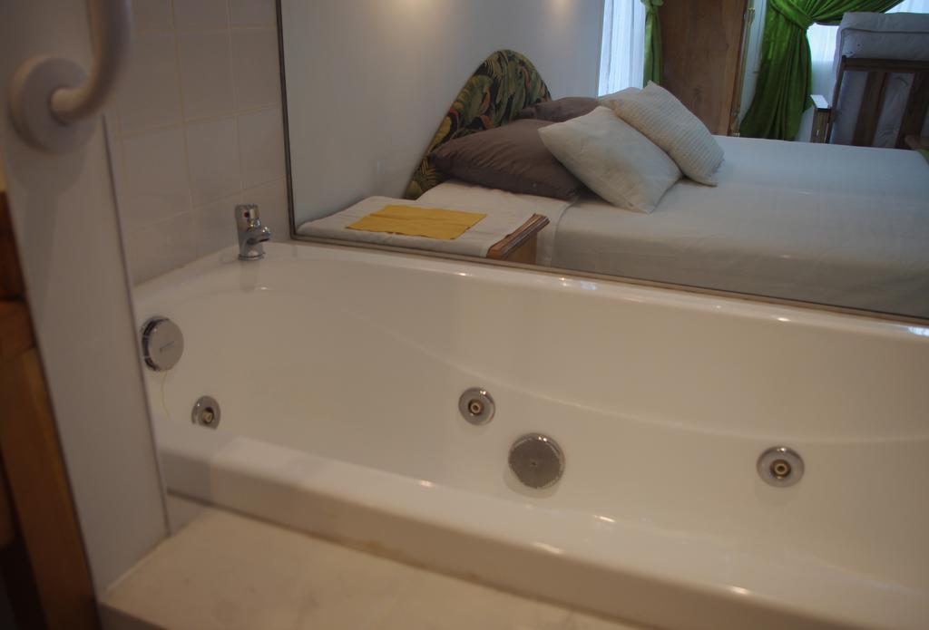 Familia Piatti B&B - Suites Ushuaia Eksteriør billede