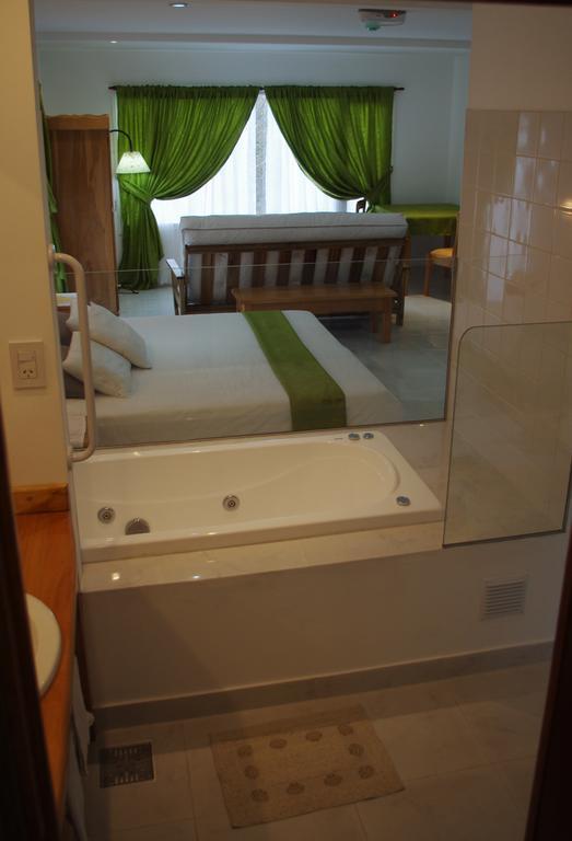 Familia Piatti B&B - Suites Ushuaia Eksteriør billede