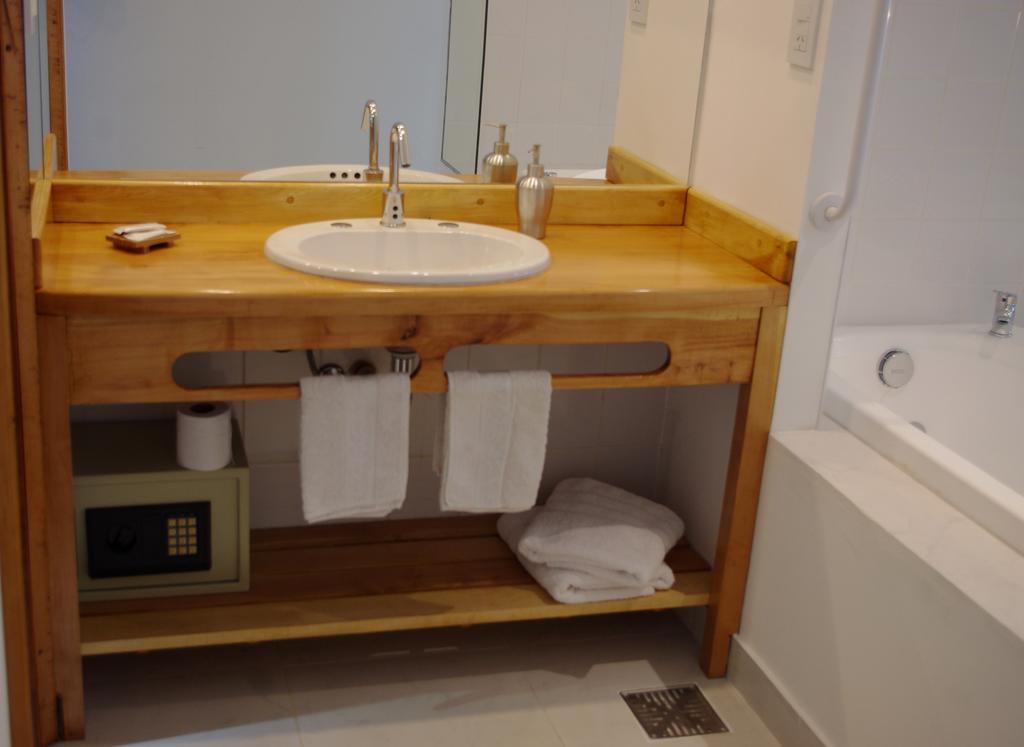 Familia Piatti B&B - Suites Ushuaia Eksteriør billede